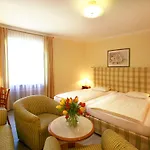 Hotel Garni Golf