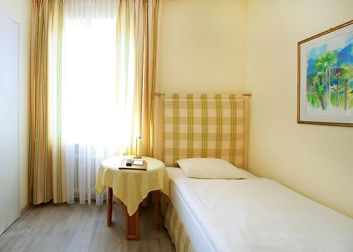 Garni Golf Szálloda 3*