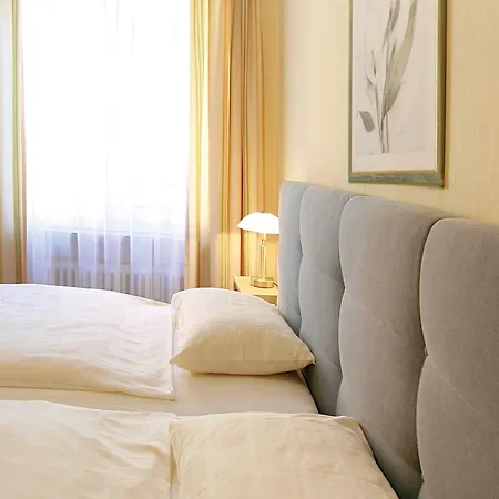 Hotel Garni Golf 3*