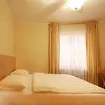 Szálloda Garni Golf 3*