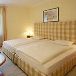 Szálloda Garni Golf Ascona