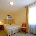 Szálloda Garni Golf Ascona
